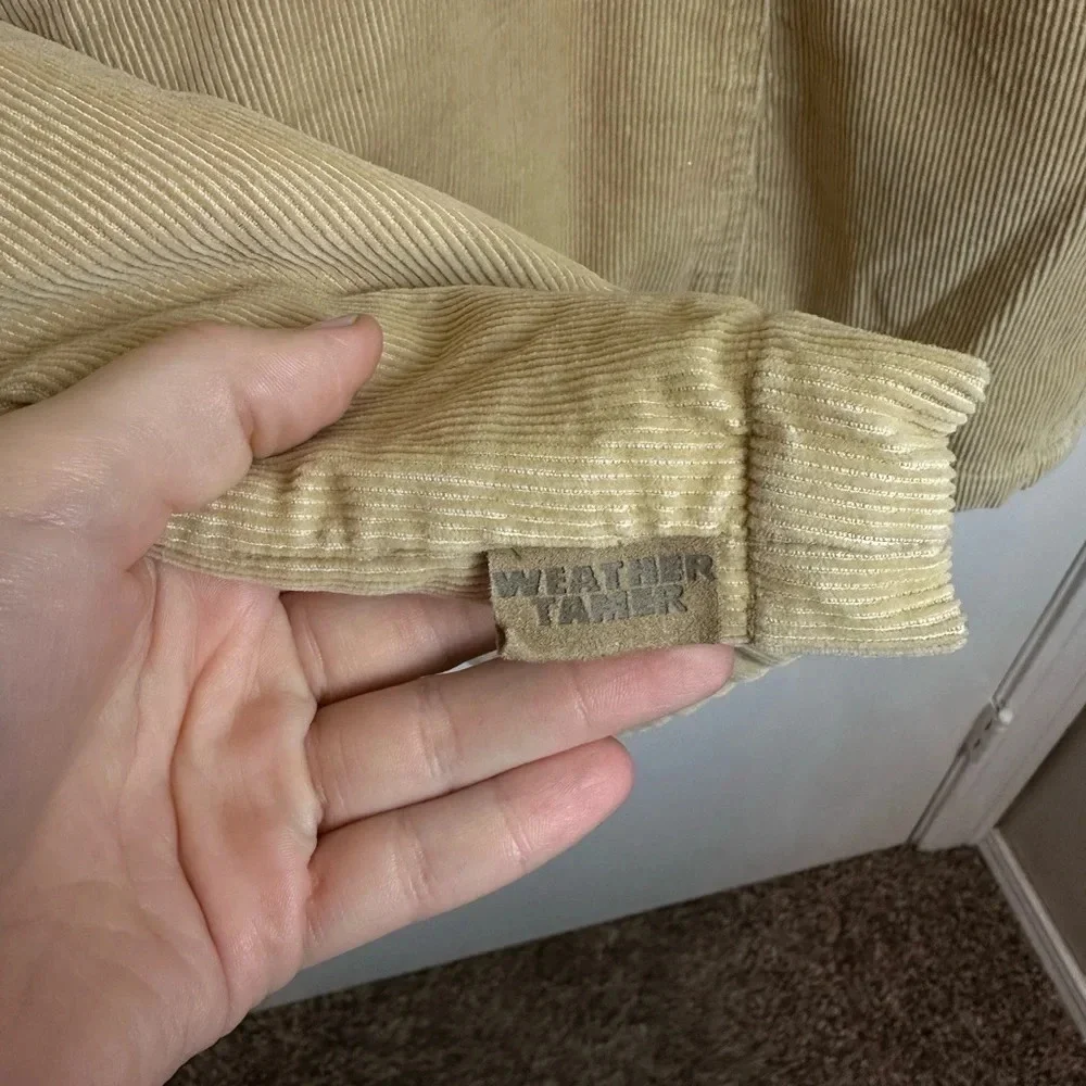 corduroy Beige Women’s Weather Tamer snap button jacket size large